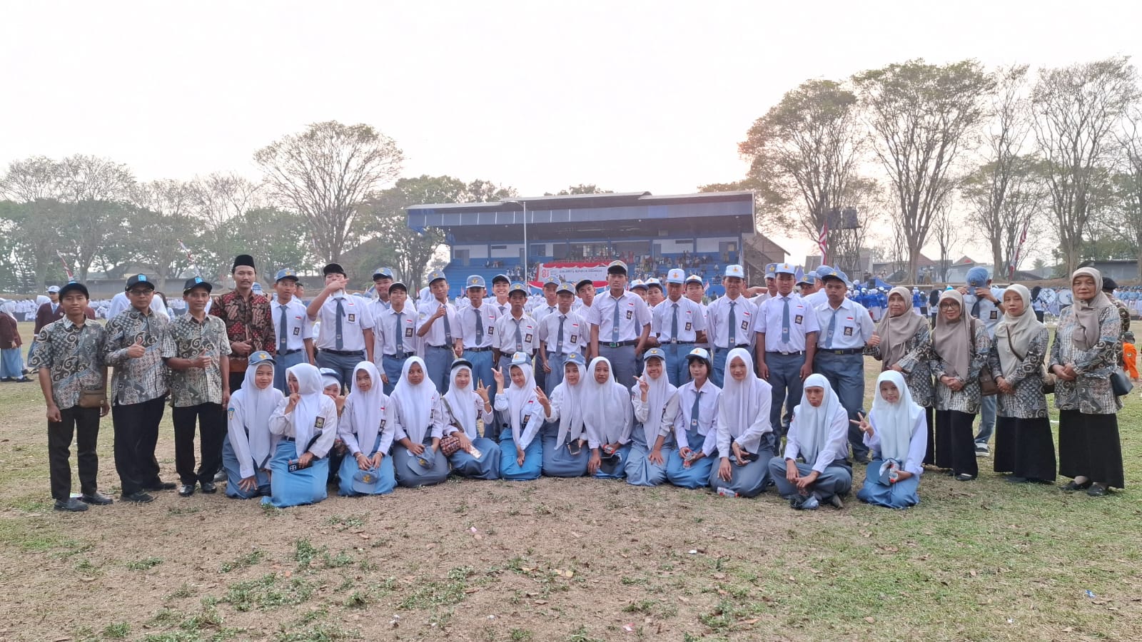 Upacara Penurunan Bendera HUT RI-81